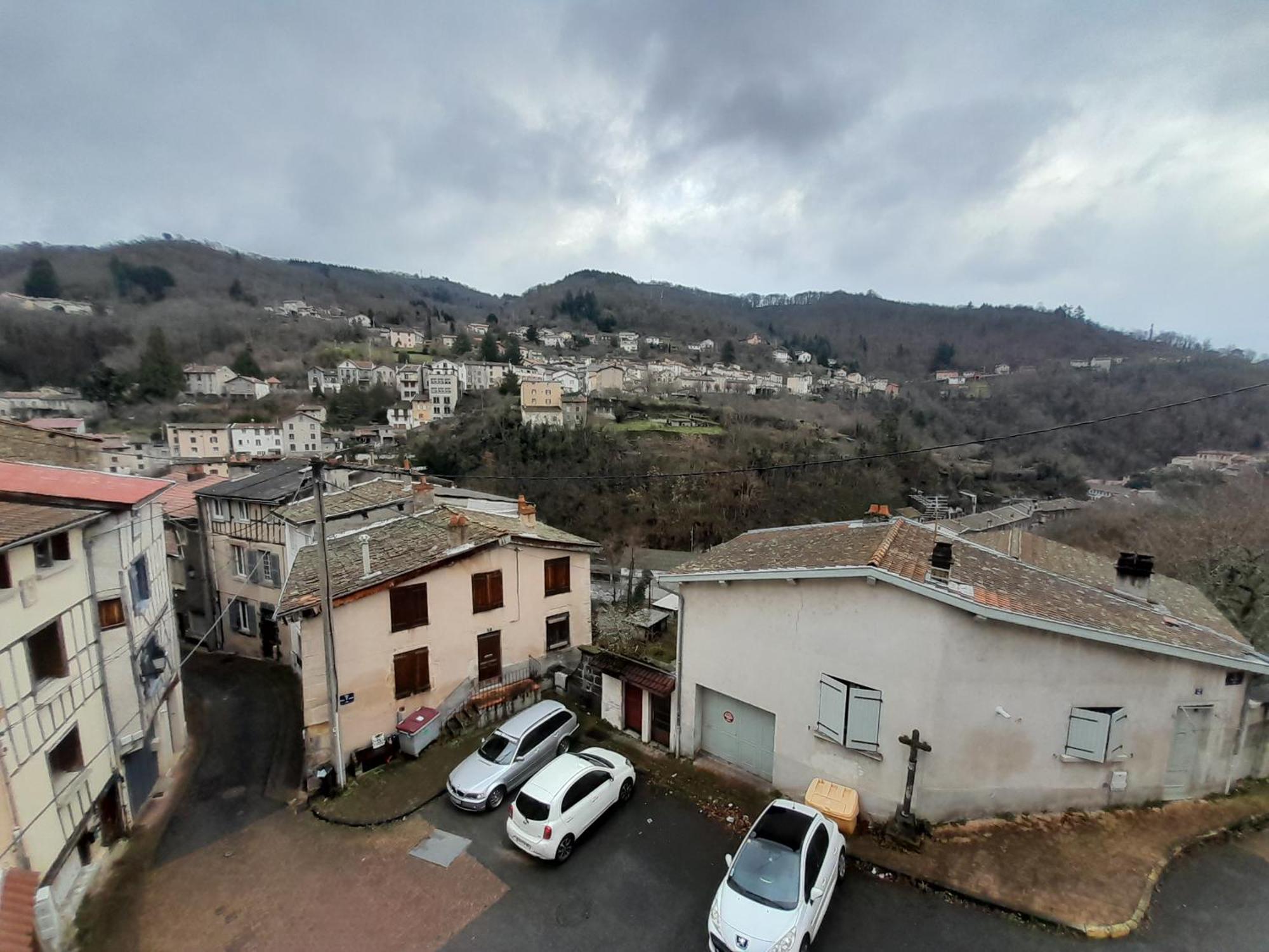 Aparthotel La Gabare 1 Thiers Esterno foto